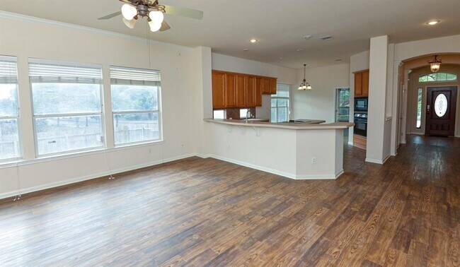 Building Photo - 1806 Chasewood Dr