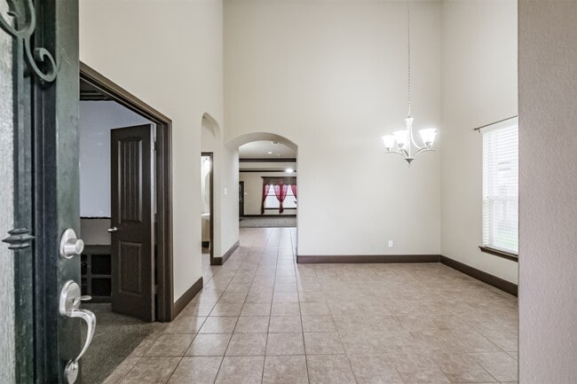 Building Photo - 2606 Maverick Park Ln