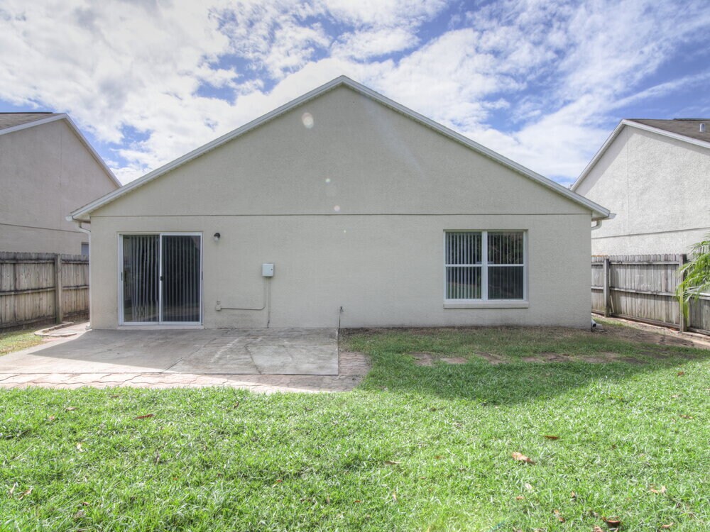 Building Photo - 3813 Kyle Dr