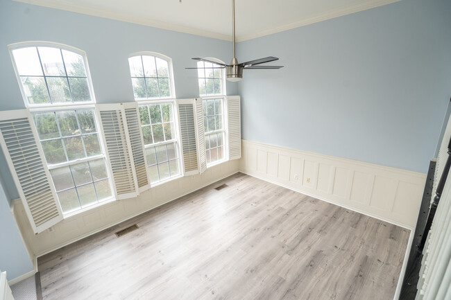 12079 Trumbull Way, Reston VA 20190 - 12079 Trumbull Way