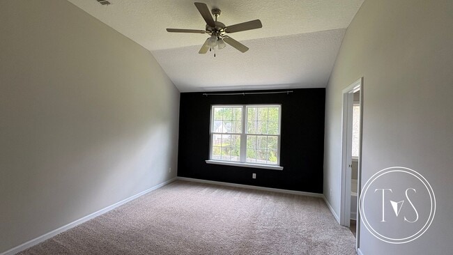 Building Photo - RATE DROP ALERT (was $2400/month) and FALL...