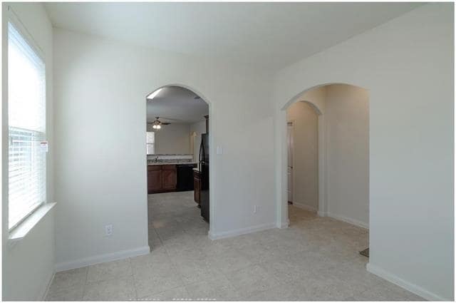 Building Photo - 1613 Wilderness St