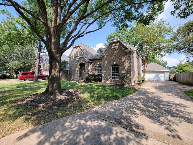 Building Photo - 31406 Capella Cir