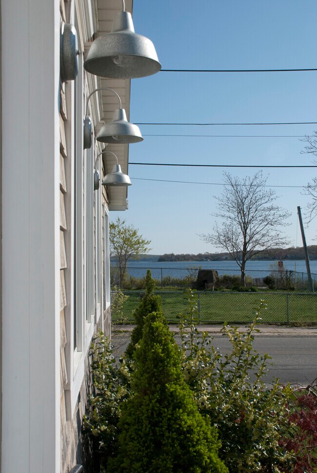 Building Photo - 527 Ocean Grove Ave