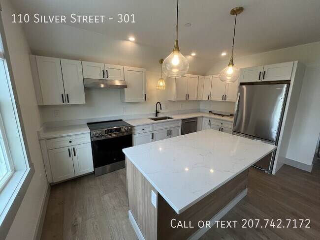 Building Photo - 110 Silver St