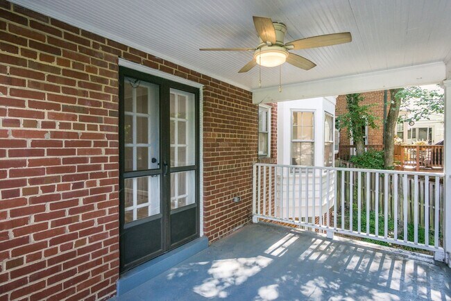 Building Photo - Updated 4 BD, 3.5 BA Stately Colonial on Kalmia RD in NW DC!!