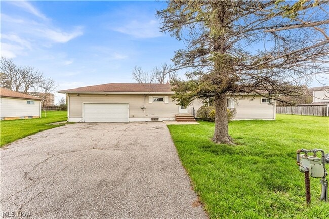 Building Photo - 25121 Price Rd