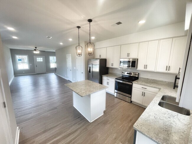 Building Photo - 358 Honeycomb Ct