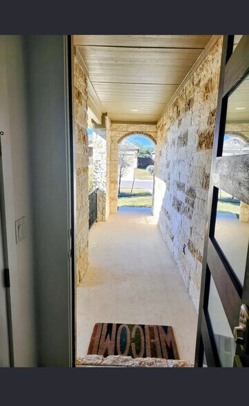 Building Photo - 1920 Centerline Ln