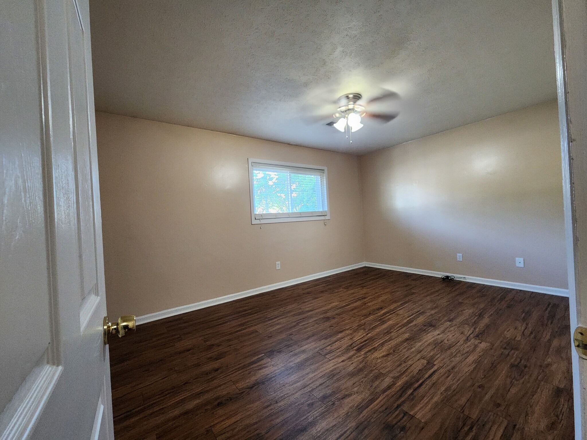 Building Photo - 6515 Forrest Rd