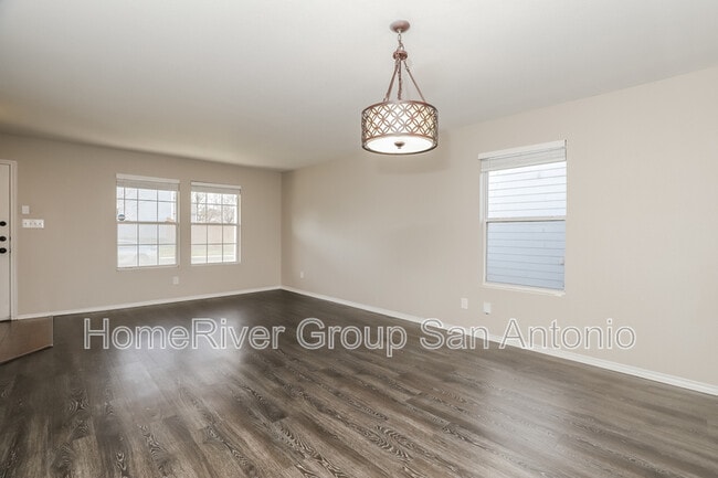 Building Photo - 12607 Avens Arbor