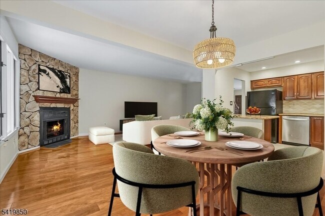 Building Photo - 83 Patriots Rd