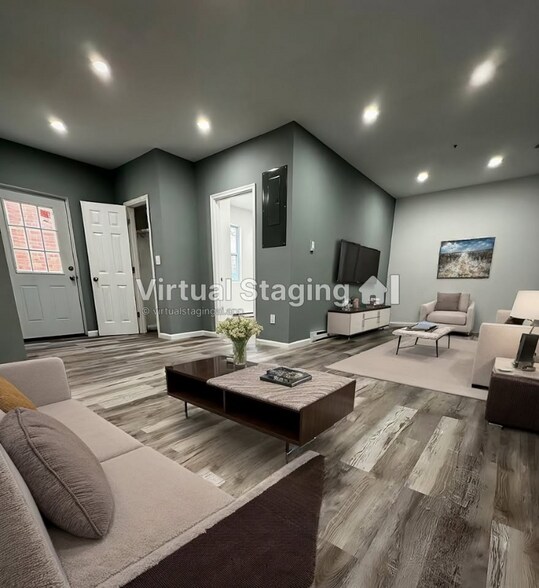 Primary Photo - 118 Sunbury St