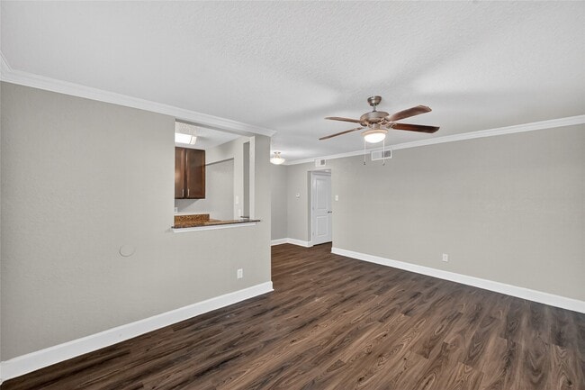 Building Photo - 4101 E NASA Pkwy