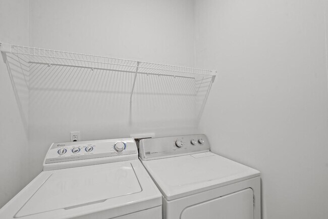 Building Photo - 72 Knotty Ct