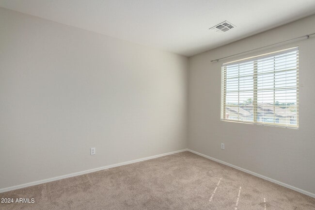 Building Photo - 23598 W Bowker St