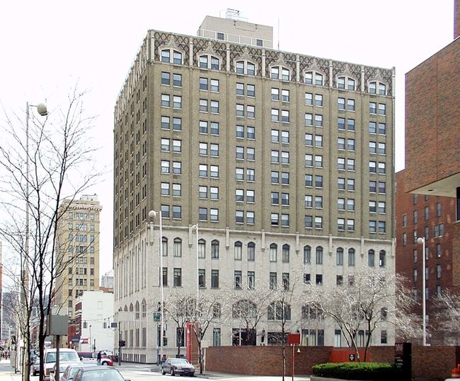 Building Photograph - Walnut Towers Apartments
