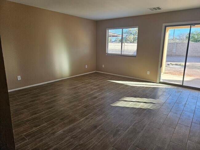 Building Photo - 17929 N Lettere Cir