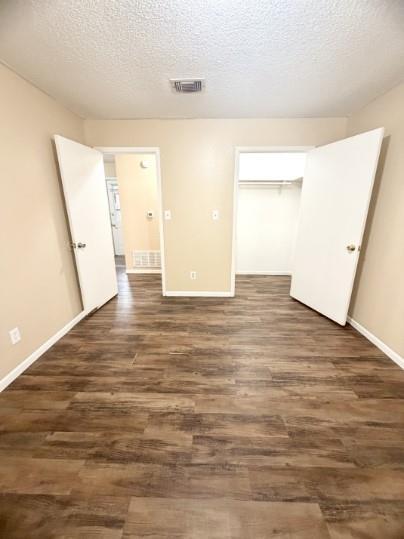 Building Photo - 139 Elm St