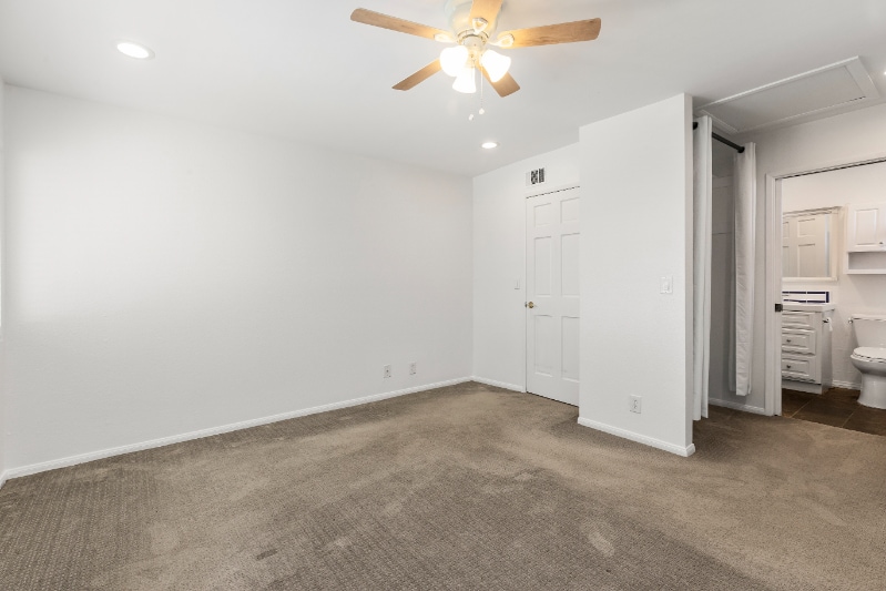 Building Photo - 26315 Via California