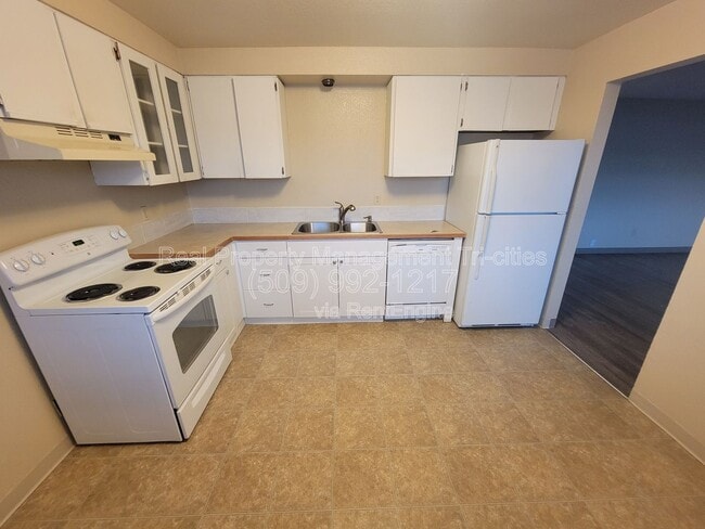 Building Photo - 218 S McKinley Pl