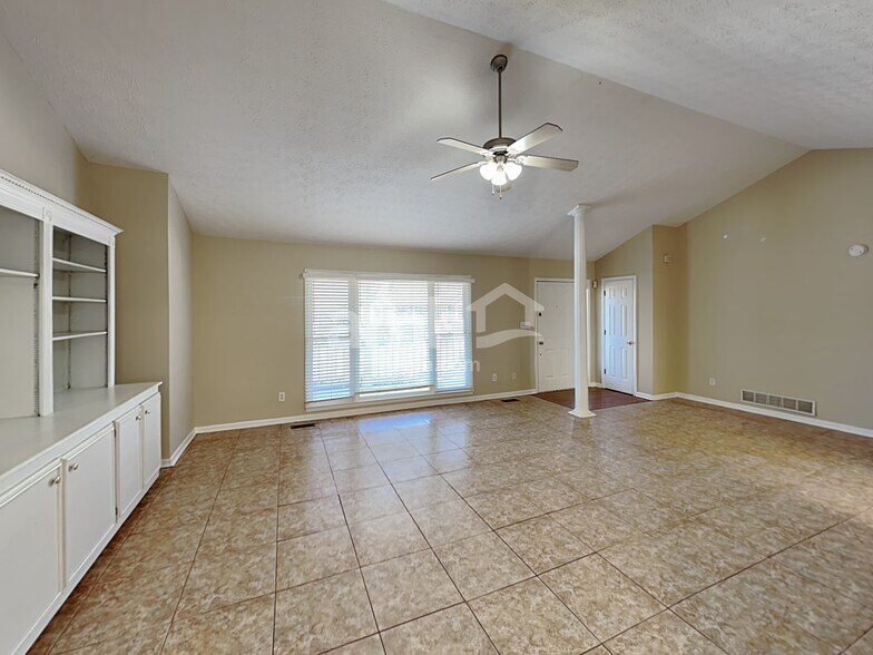 Building Photo - 76 Yellowstone Ln