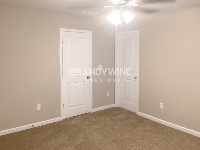 Building Photo - 6412 Kennonbriar Ct