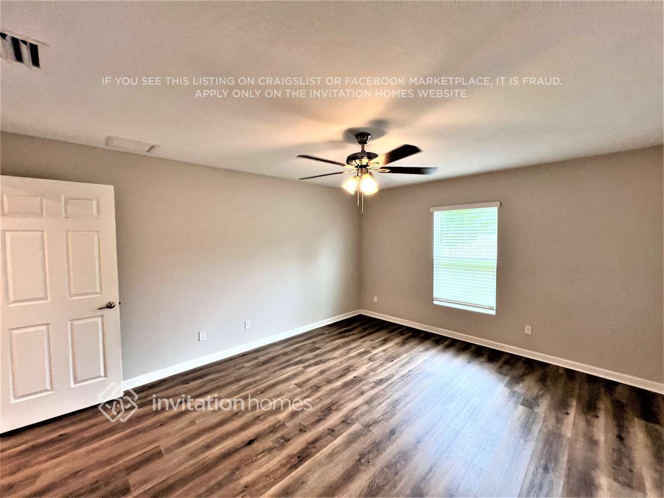 Building Photo - 832 SE Starflower Ave