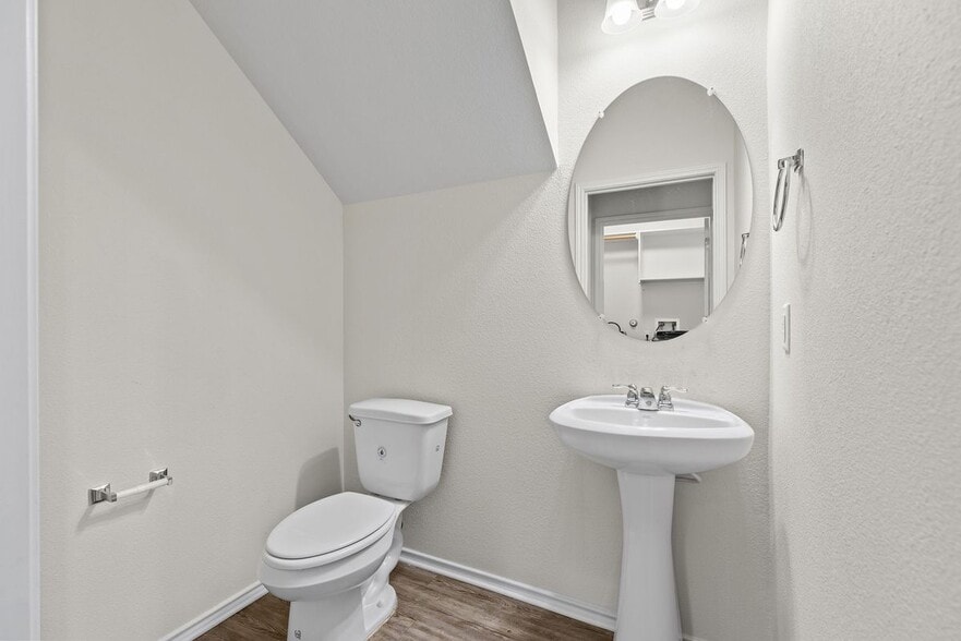 Building Photo - 3651 Sandy Brook Dr