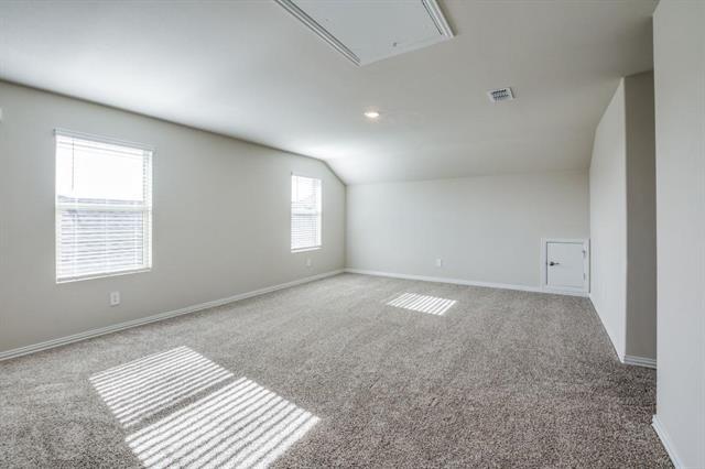 Building Photo - 5114 Bonanza Dr