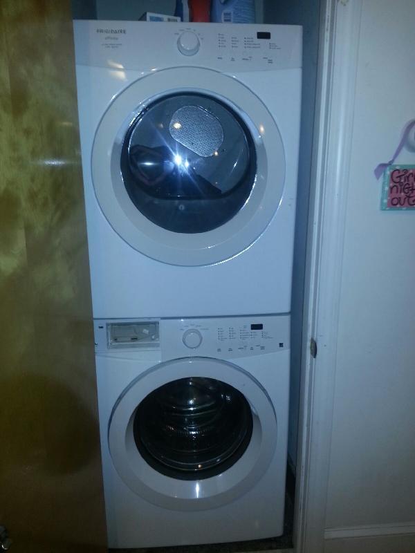 Building Photo - 38 Newton St