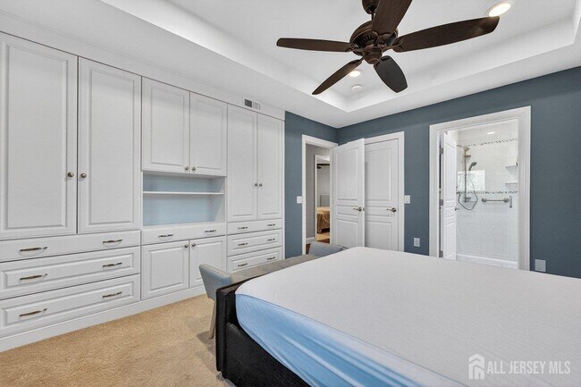 Building Photo - 2289 Brookside Dr