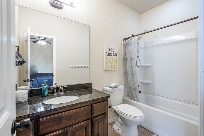 Building Photo - 5608 Magellan St