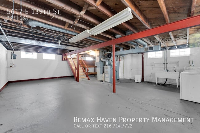 Building Photo - 5617 E 139th St