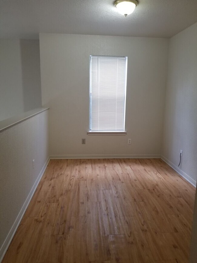 Building Photo - 2608 Tortuga Ln