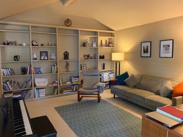 Building Photo - Perfect Shape Executive Single Family Home in Pleasanton
