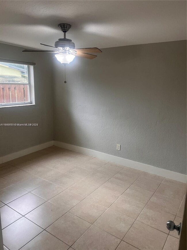 Building Photo - 7100 Park St