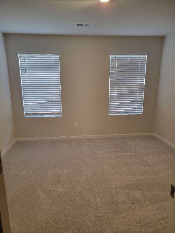 Building Photo - 15760 Country House St