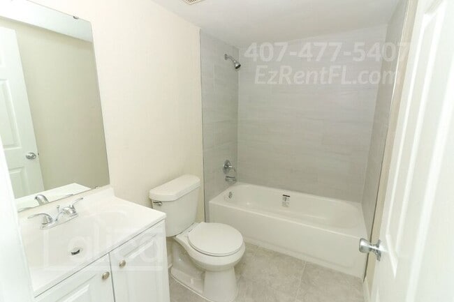 Building Photo - 1828 Blossom Terrace