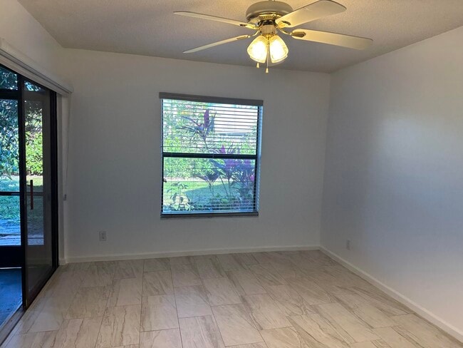 Building Photo - 3130 Millwood Terrace