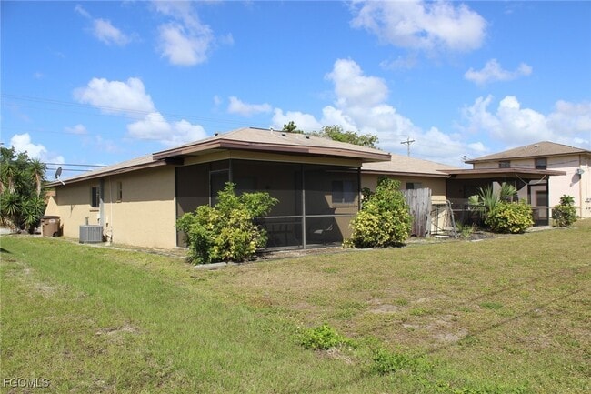 Building Photo - 4621 Skyline Blvd
