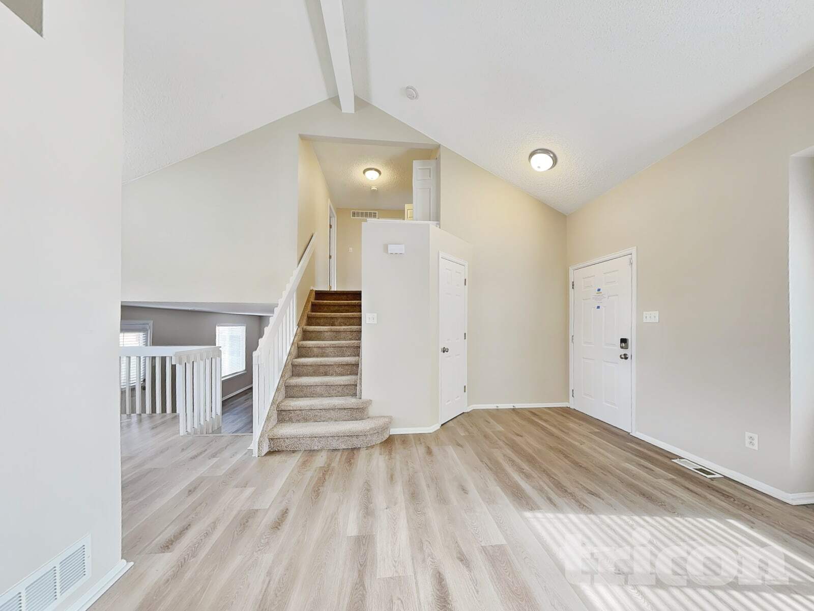 Building Photo - 1631 W 135th Dr