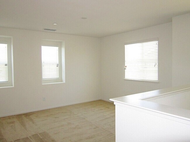 Building Photo - 2554 Pine Brook Dr