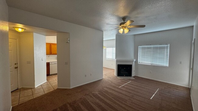 Building Photo - Welcome Home 3 bedroom condo