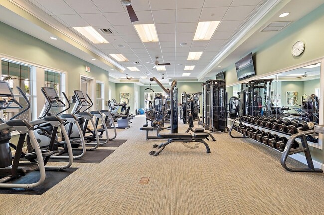 Building Photo - 1130 Sweet Hill Dr