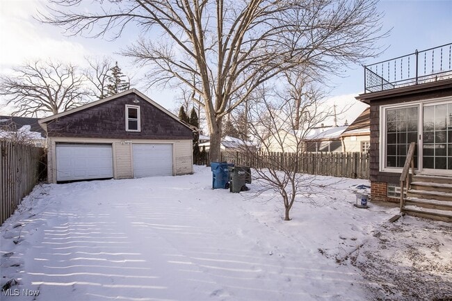 Building Photo - 4082 W 204th St