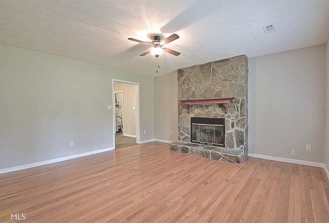 Building Photo - 408 Ironwood Way