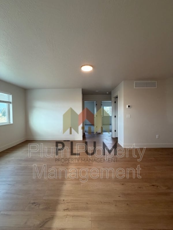 Building Photo - 2301 A Mary Jane Blvd