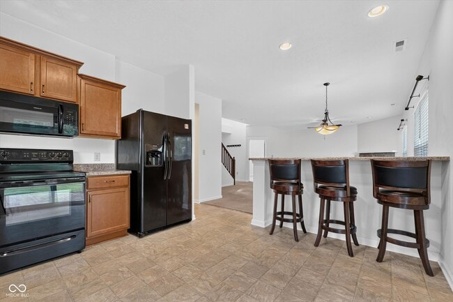 Building Photo - 793 N Crystal Dr