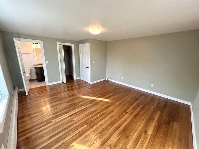 Building Photo - 75 Marlboro Rd